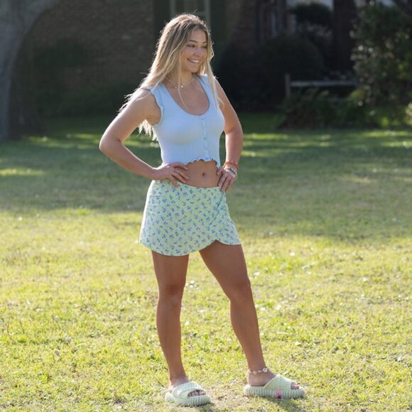 NWT Motel Zeh Mini Skirt in Lime Floral ASO Sarah Cameron - Picture 10 of 11